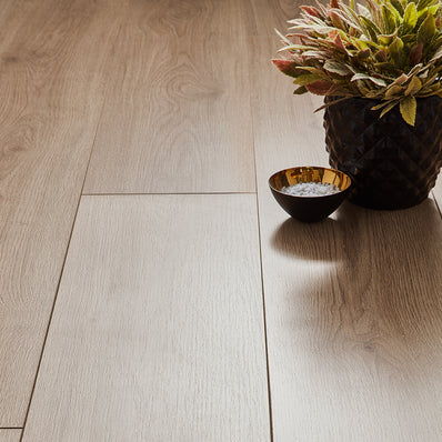 Kronotex Windimere 7mm Laminate Flooring - Trend Oak