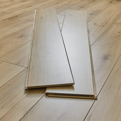 Buttermere 12mm Laminate Flooring - Millennium Oak-SAMPLE