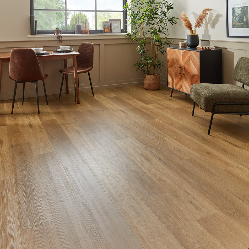 Rannerdale LVT Flooring - Natural Oak