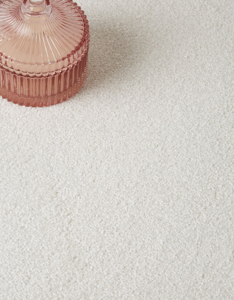 Ambleside Fleece Action Backing 15mm Saxony Carpet - Linen / 4m