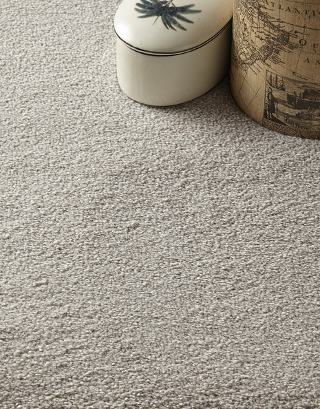 Ambleside Fleece Action Backing 15mm Saxony Carpet - White Silver / 4m