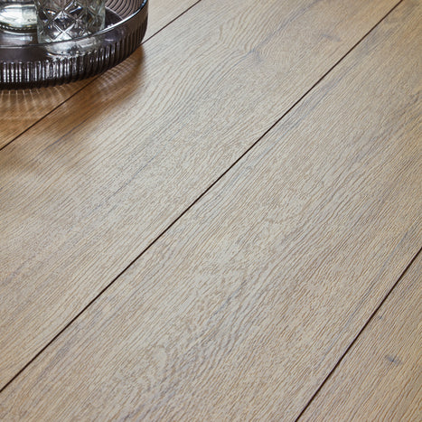 Buttermere 8mm Laminate Flooring - Elegant Oak