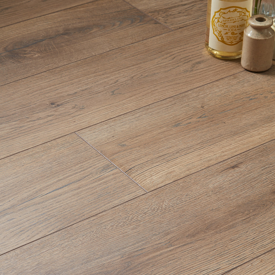 Tarnhows 7mm Laminate Flooring - Antique Oak