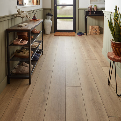 Tarnhows 7mm Laminate Flooring - Natural Oak
