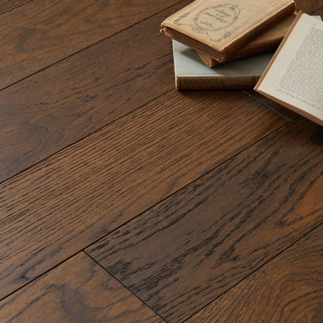 Garda 14mm Lacquered Engineered Wood Flooring - Antique Oak