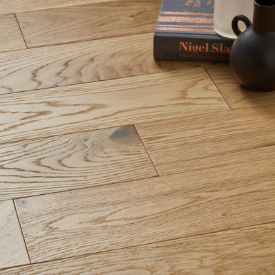 Lucerne 10mm Lacquered Engineered Wood Flooring - County Oak