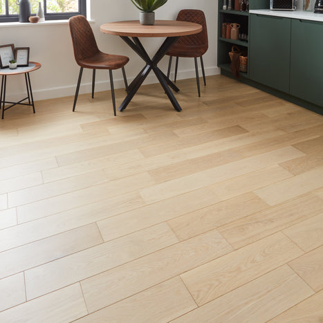 Malaren 14mm Lacquered Engineered Wood Flooring - Honey Oak