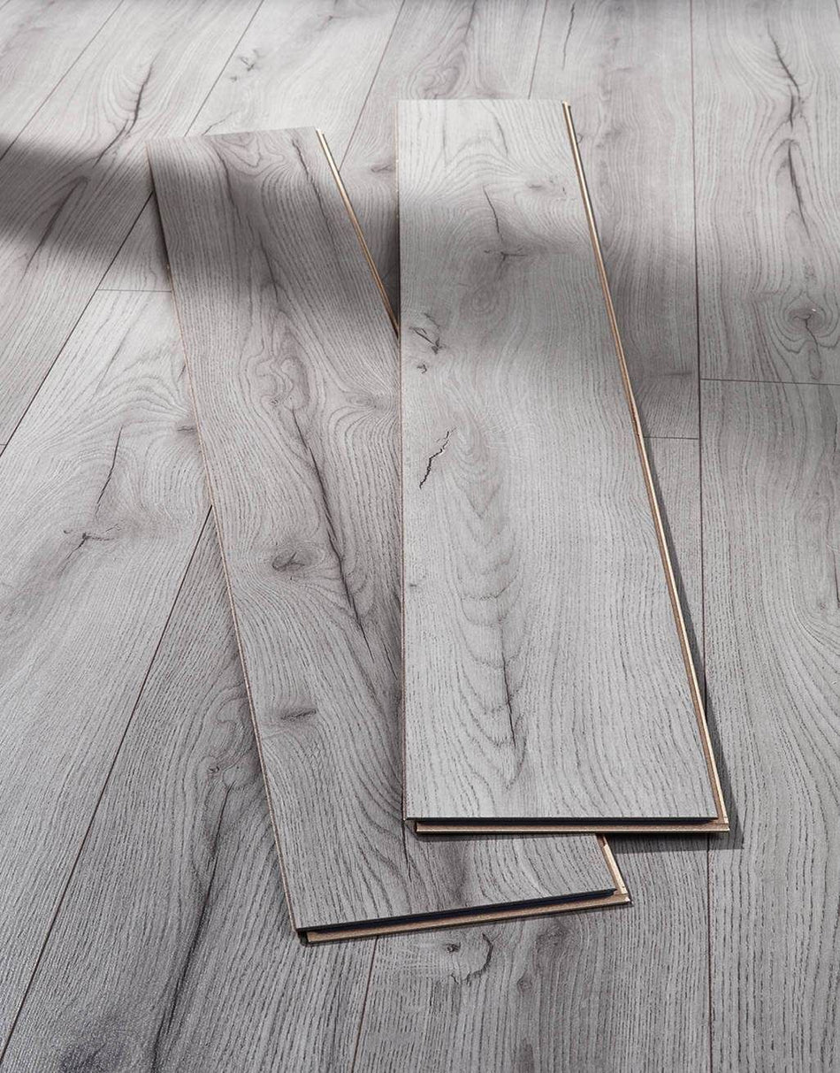 Kronotex Derwent 8mm Laminate Flooring -Grey Century Oak
