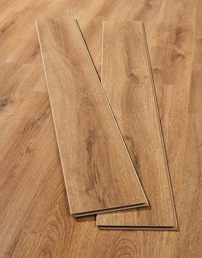 Kronotex Derwent 8mm Laminate Flooring - Summer Oak