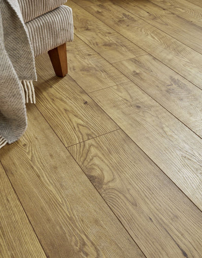 Kronospan Greendale 10mm Laminate Flooring - Addington Chestnut