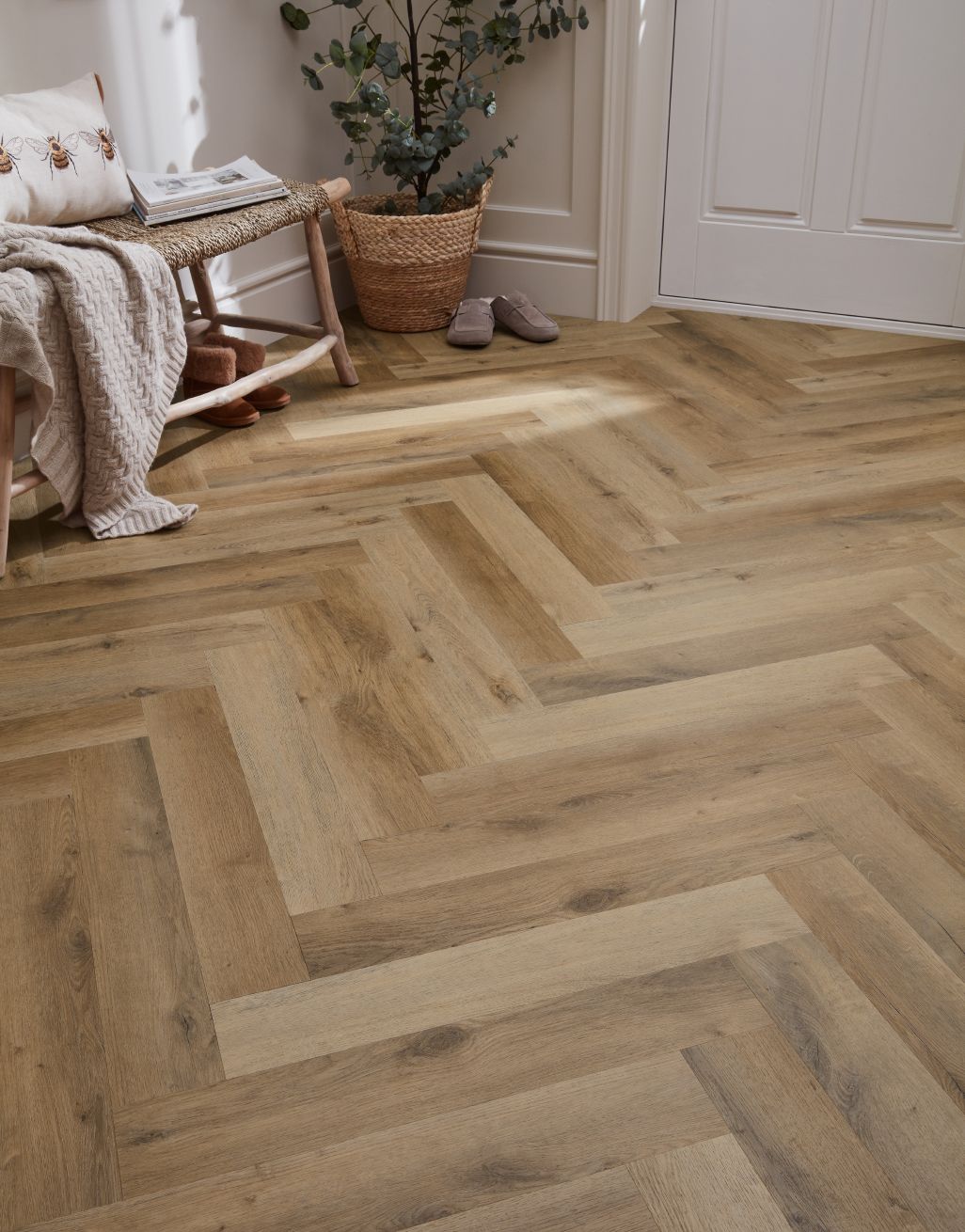 Curated visual reference: Picture Idea: Asenso Artisan Herringbone Natural English Oak
