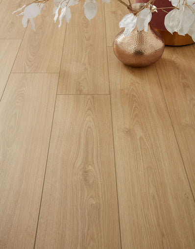 Ullswater 12mm Laminate Flooring - Honey Oak