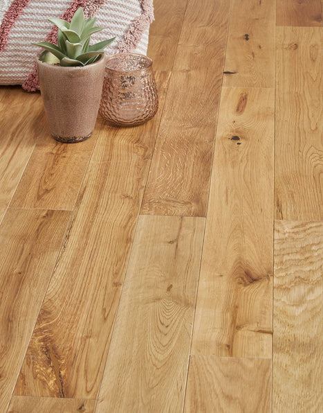 Maggiore 18mm Oiled Solid Wood Flooring - Narrow Oak