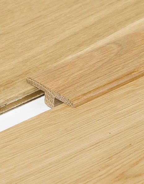WS2 T-Profile - Solid Oak