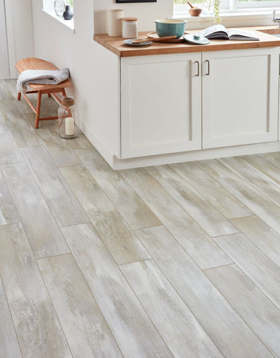 Verona 8mm Laminate Flooring - Beach Hut Oak