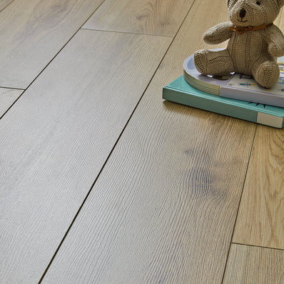 Buttermere 12mm Laminate Flooring - Millennium Oak-SAMPLE