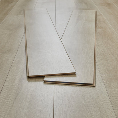 Kronotex Windimere 7mm Laminate Flooring - Spring Oak
