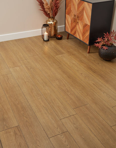 Kronotex Windimere 7mm Laminate Flooring - Golden Oak-SAMPLE