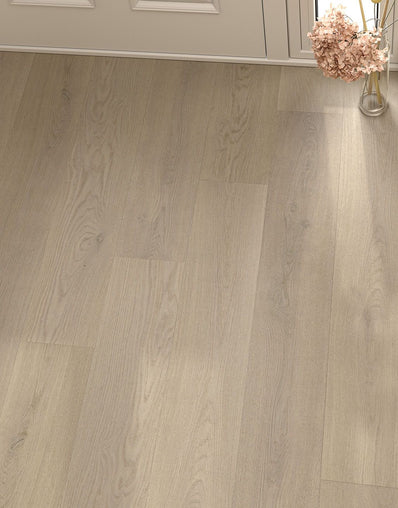 Kronospan Greendale 10mm Laminate Flooring - Latte Oak