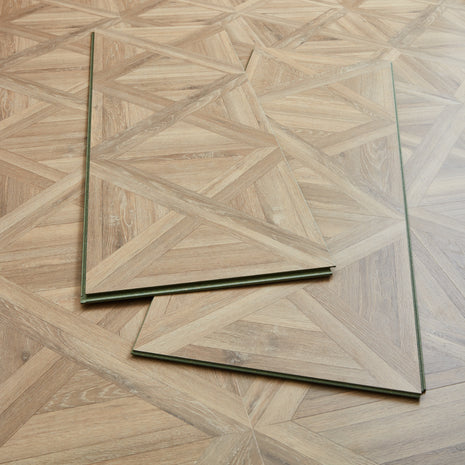 Faus Seathwaite 8mm Laminate Waterproof Parquet Flooring - Natural Oak