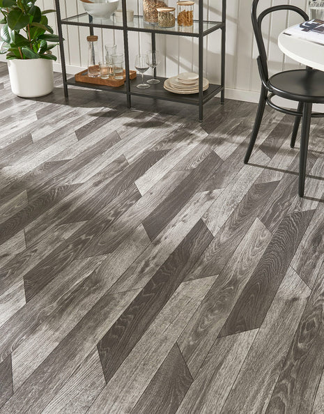 Gable 2.3m Cushioned Roll Vinyl Flooring  - Ivy Staggered Oak