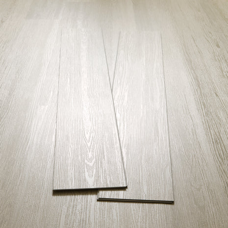 Maidenmoor 4.4mm SPC Flooring - Classic Grey
