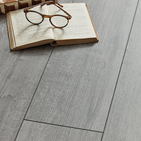 Buttermere 8mm Laminate Flooring - Elegant Grey