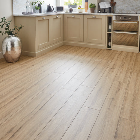 Buttermere 8mm Laminate Flooring - Elegant Oak