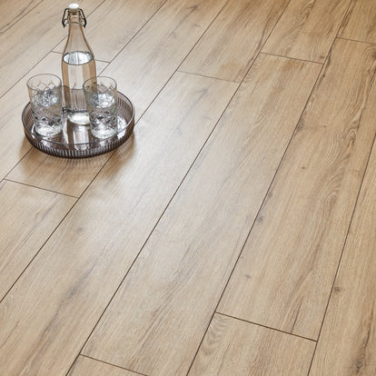 Buttermere 8mm Laminate Flooring - Elegant Oak