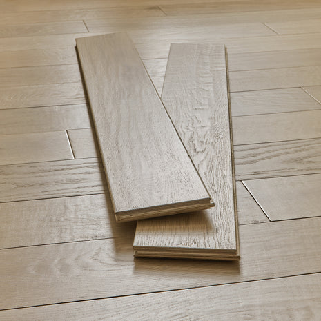 Malaren 14mm Lacquered Engineered Wood Flooring - Danish Oak-SAMPLE