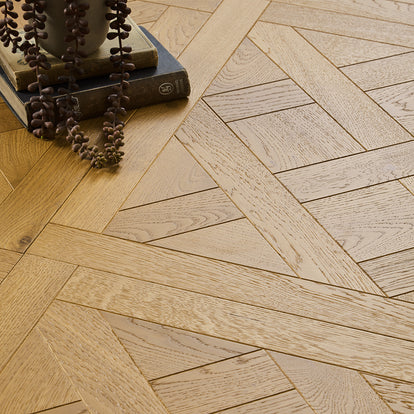 Chateau Oak 15mm Engineerd Wood Versailles Tiles - Golden Oak
