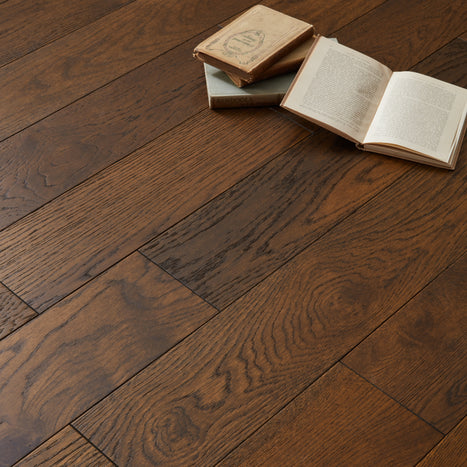 Garda 14mm Lacquered Engineered Wood Flooring - Antique Oak