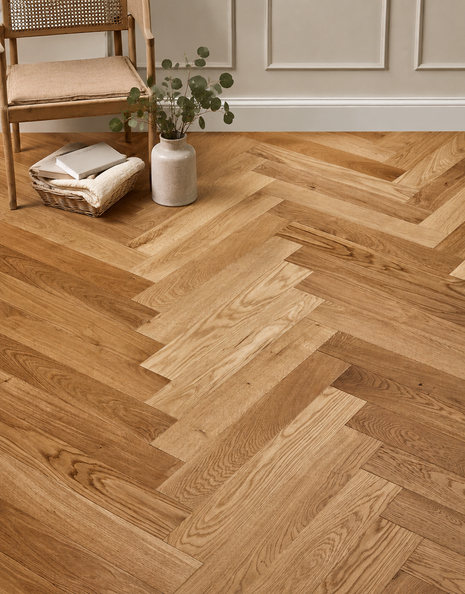 Elterwater Parquet 14mm Herringbone Engineered Wood Flooring - Natural Oak