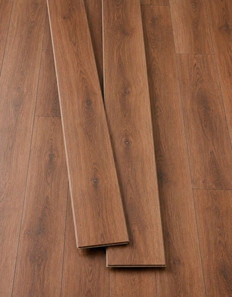 Elterwater Grand 14mm Engineered Wood Flooring - Golden Pecan Oak