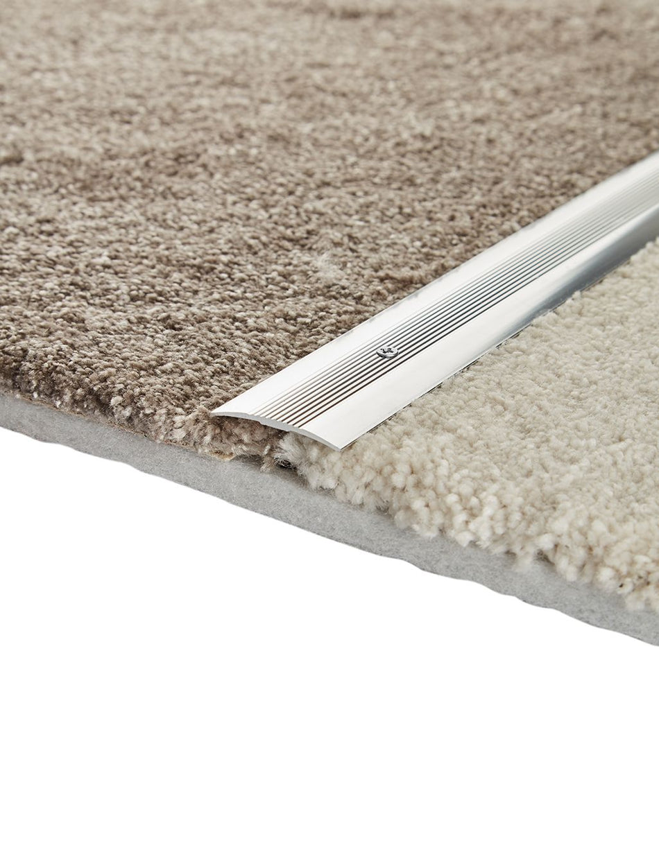 900mm Doorbar Cover Strip - Modern Silver