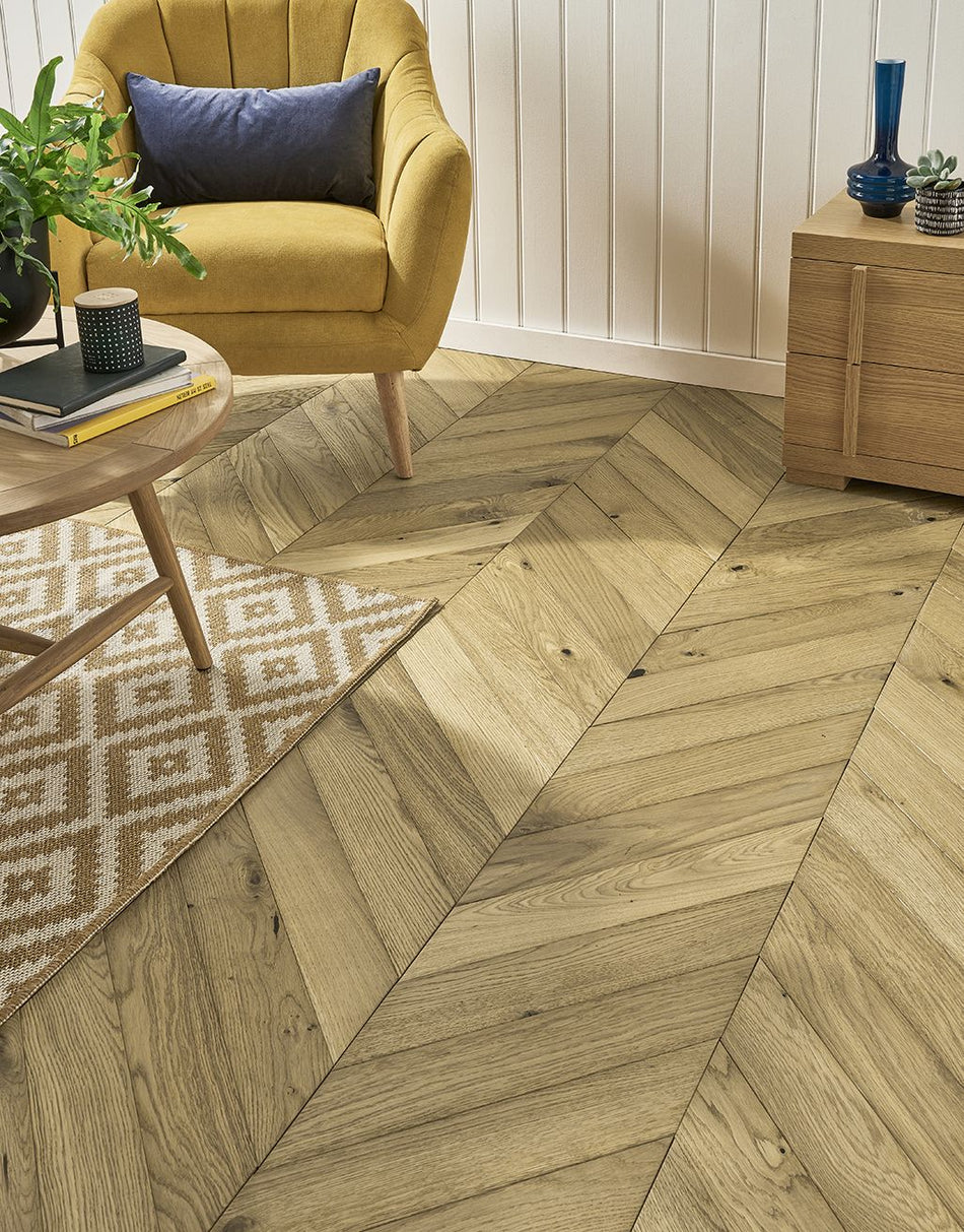 Constance 14mm Oiled Chevron Engineered Wood Flooring -  Natural Oak