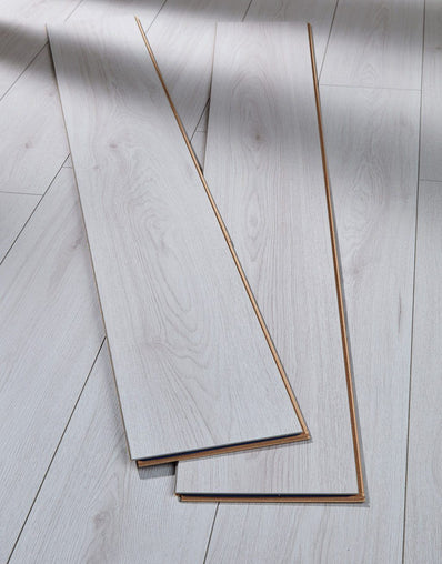 Kronotex Derwent 8mm Laminate Flooring - White Trend Oak