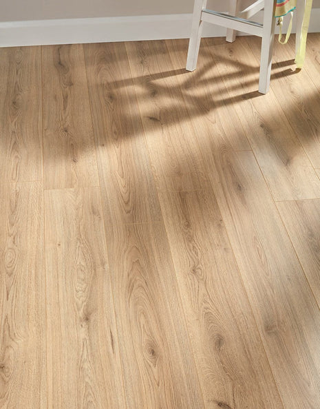 Kronotex Derwent 8mm Laminate Flooring - Trend Oak-SAMPLE
