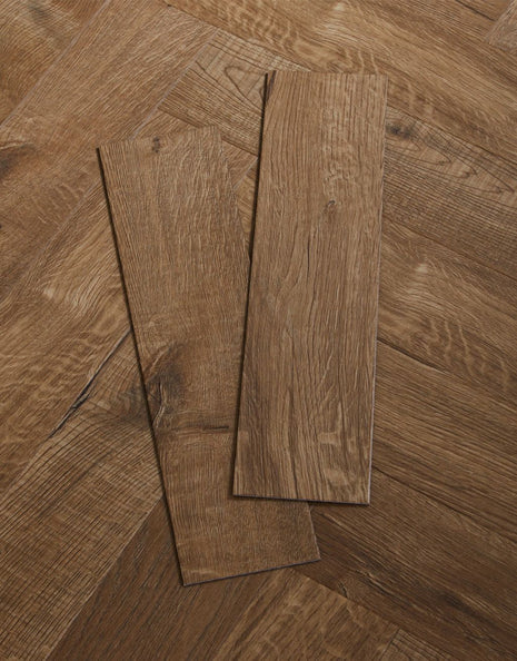 Asenso Signature Herringbone - Rich Toffee Oak