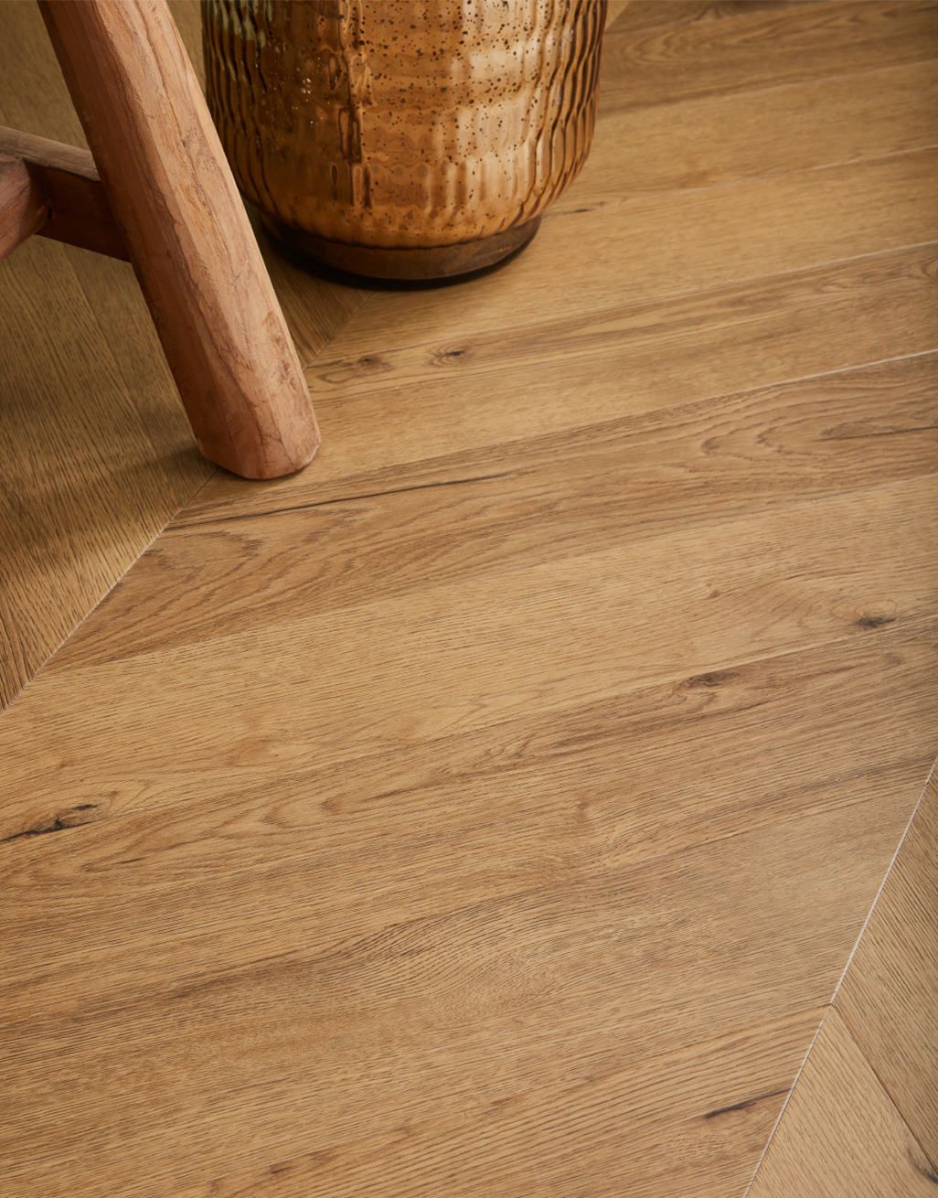 Asenso Signature Chevron - Natural Honey Oak Flooring | Flooring ...