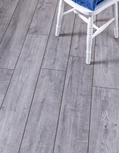 Buttermere 8mm Laminate Flooring - Elegant Grey-SAMPLE