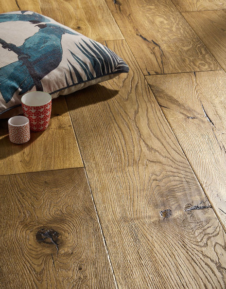 Vattern 20mm Brushed & Lacquered Engineered Wood Flooring - Distressed Oak -SAMPLE