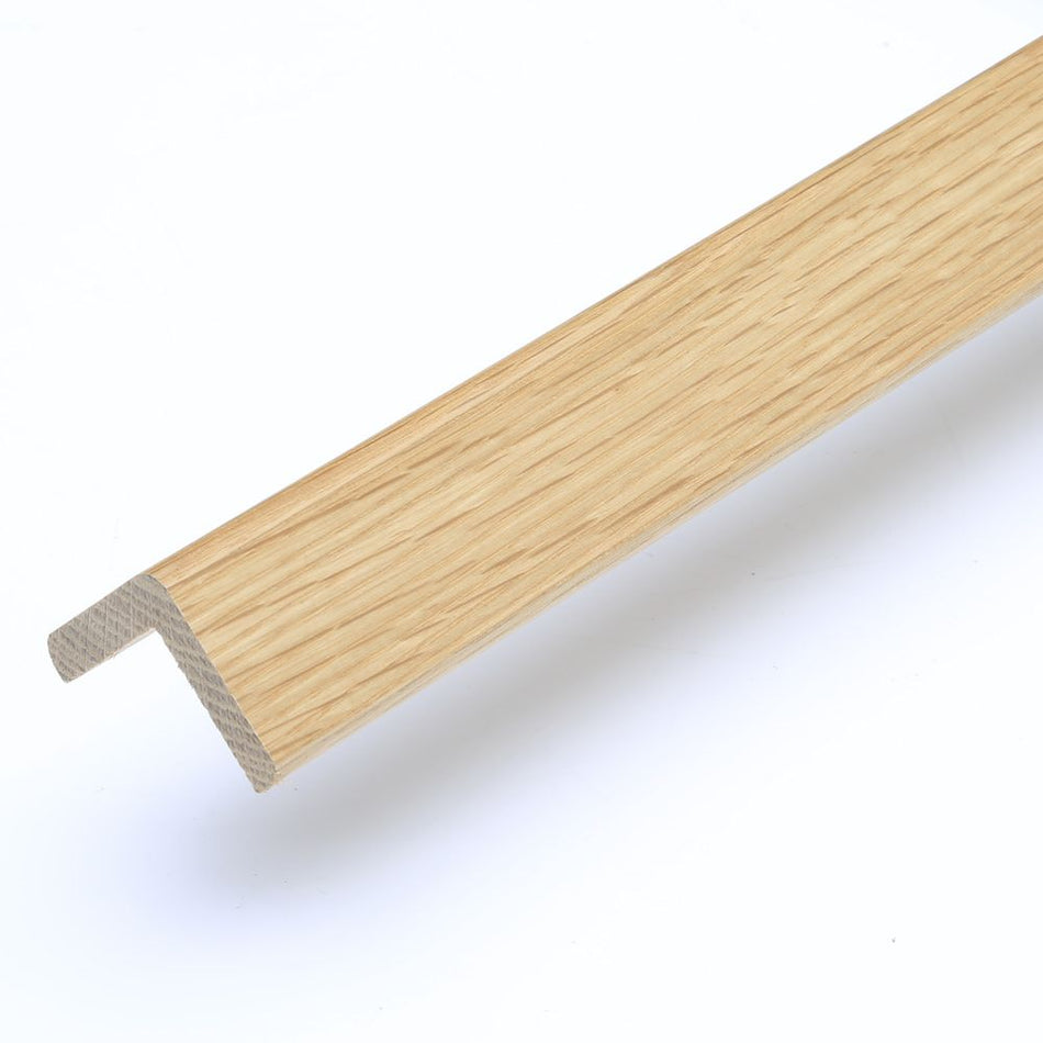 WS2 900mm Stair Nosing - Solid Oak