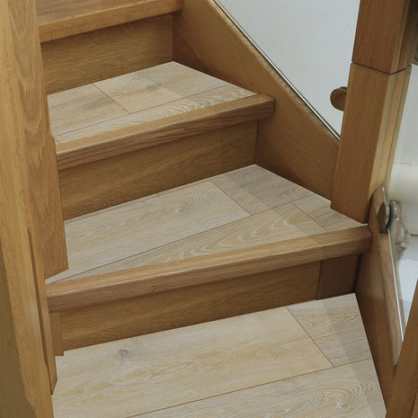 WS5 900mm Stair Nosing - Smoked Oak