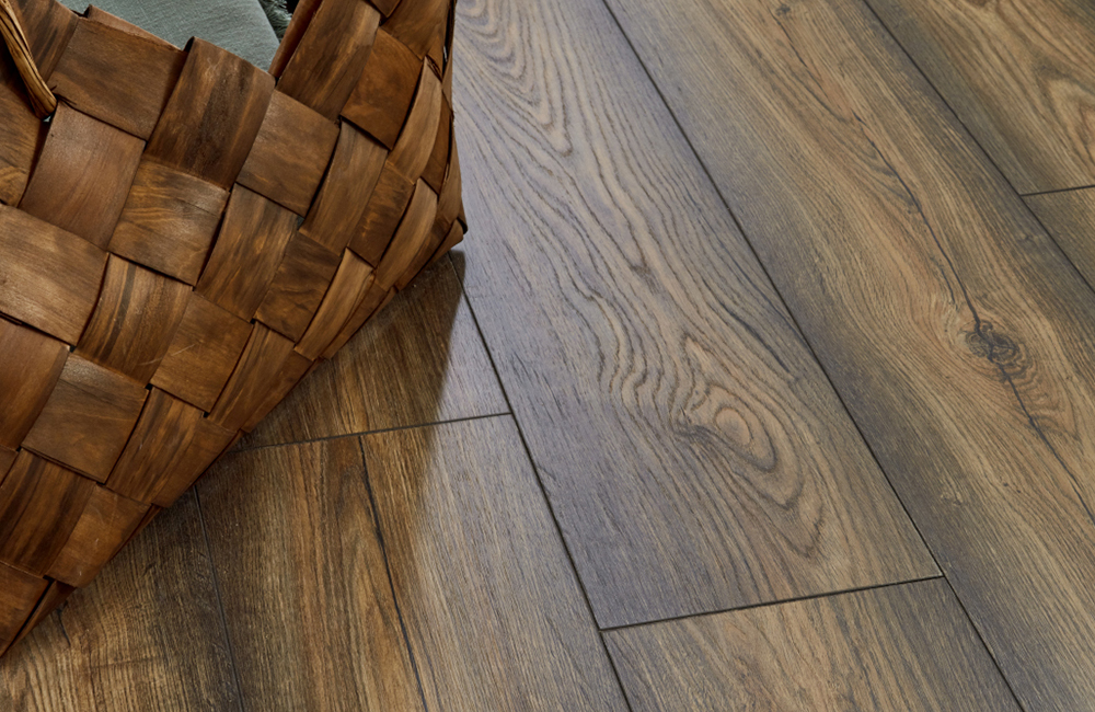 Kronotex Exquisite 8mm - Port Oak Laminate Flooring