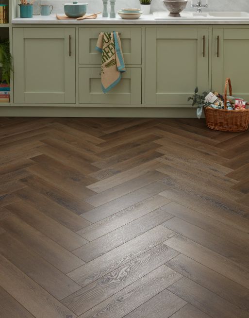 EvoCore Premium Herringbone - Golden Smoked Oak