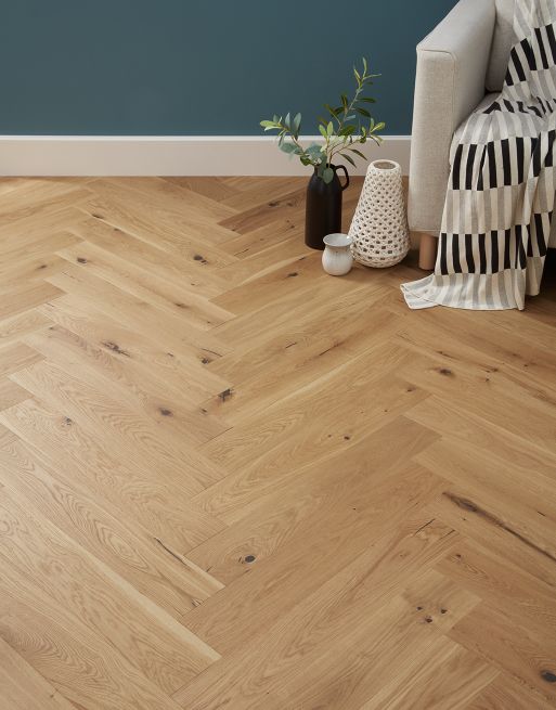 European Oak Herringbone Harvest Brown Oak 14 x 130mm