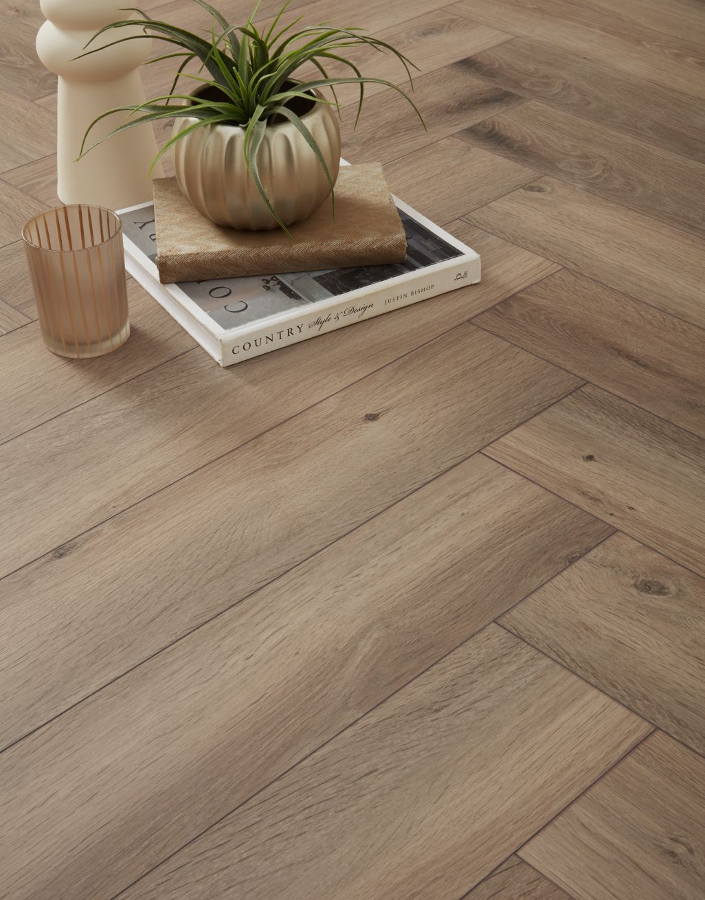 Kronotex Herringbone - Metz Oak 2