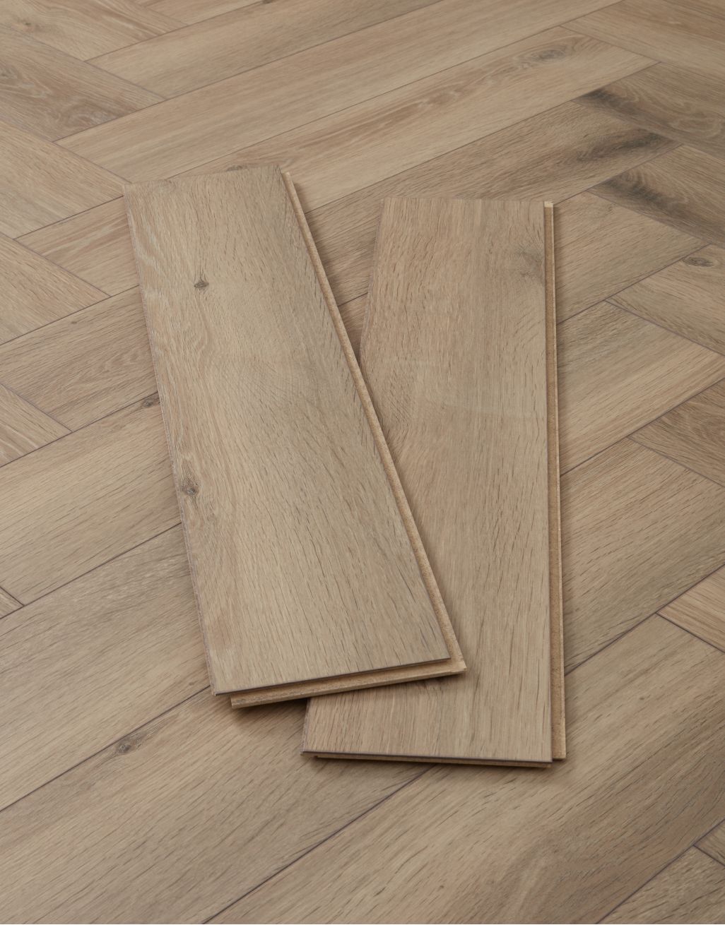 Kronotex Herringbone - Metz Oak 3