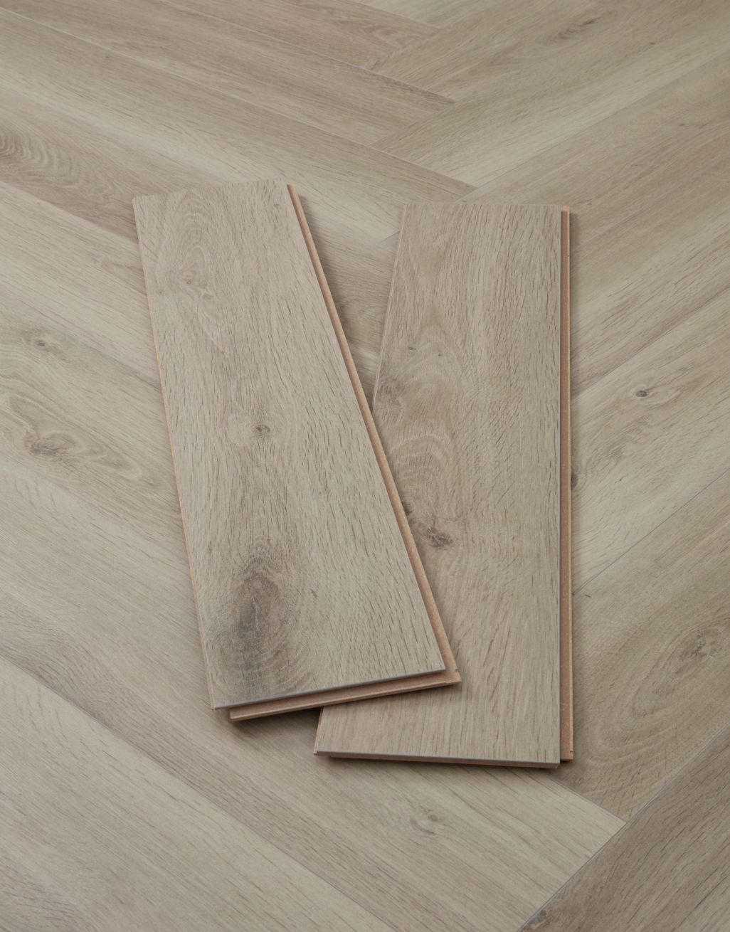 Kronotex Herringbone - Oak Silver 3
